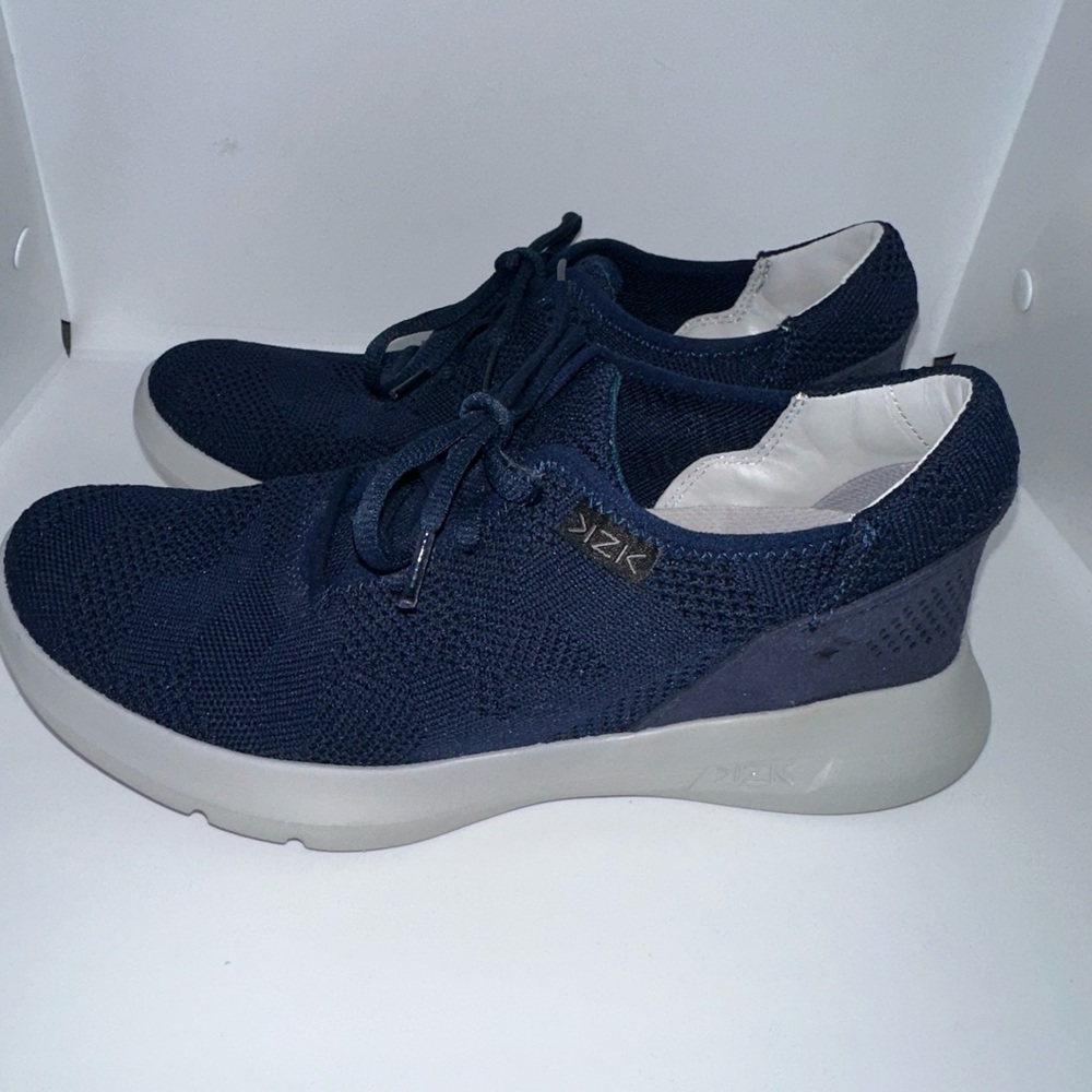 Kizik Madrid Echo Navy Sneakers Men’s 
Size 7M #M0420NV - Picture 5 of 13